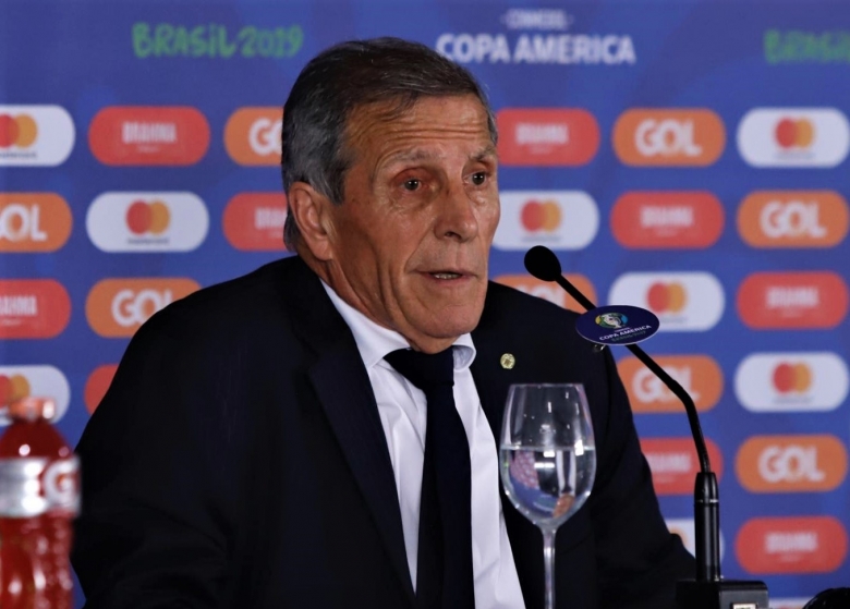 Conferencia de Tab�rez en el Arena Fonte Nova
